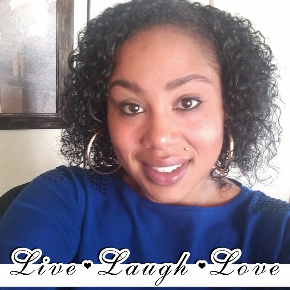 Meet your Posher, Erin e.